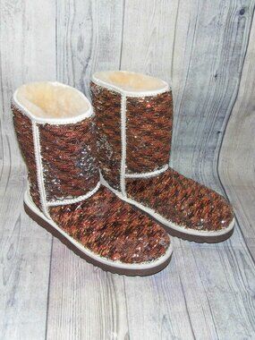 UGG Classic Short Sparkle Reversible Sequin Silver/Champagne Boots Womens Size 8